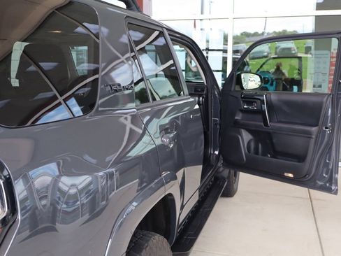 Used 2024 Toyota 4Runner TRD Pro AWD/4WD image 38