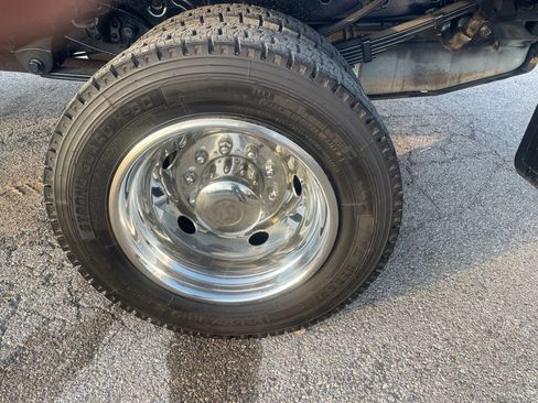 Used 2008 Ford F550 2WD Crew Cab Super Duty image 9