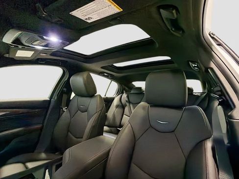 New 2026 Cadillac CT5 Sport w/ LPO, ONYX Package image 21