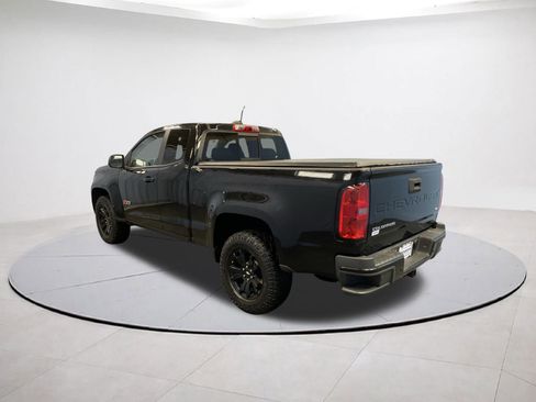 Used 2021 Chevrolet Colorado Z71 w/ Z71 Midnight Edition image 4