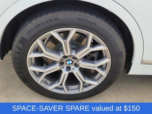 Used 2019 BMW X7 xDrive50i w/ Premium Package AWD/4WD image 6