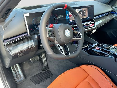 New 2026 BMW M5 w/ Executive Package AWD/4WD image 7