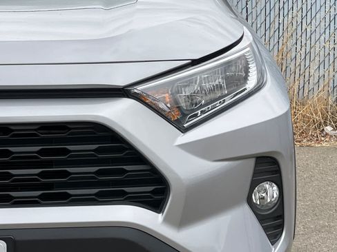 Certified 2021 Toyota RAV4 XLE w/ XLE Grade Weather Package AWD/4WD image 14