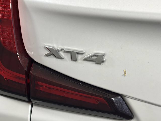 Used 2023 Cadillac XT4 Premium Luxury FWD image 30