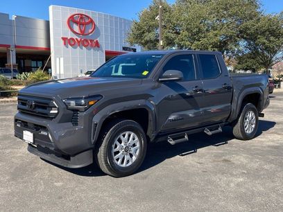 Certified 2025 Toyota Tacoma SR5
