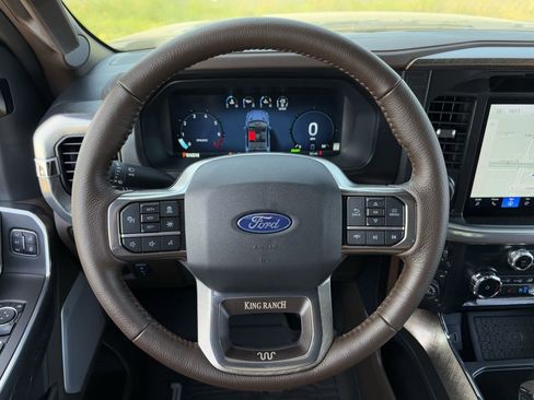 New 2025 Ford F150 King Ranch w/ FX4 Off-Road Package image 44