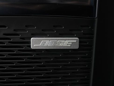 New 2026 GMC Acadia AT4 w/ Luxury Package image 18