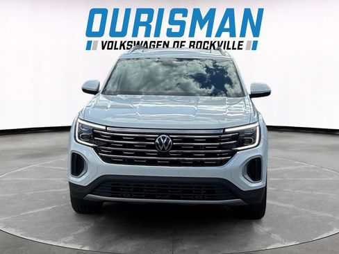 Used 2025 Volkswagen Atlas SEL AWD/4WD image 8