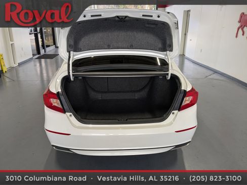 Used 2018 Honda Accord EX image 11