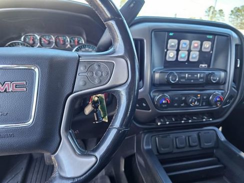 Used 2018 GMC Sierra 1500 SLT w/ All Terrain Package image 25