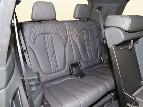 Used 2023 BMW X7 M60i w/ Executive Package image 18
