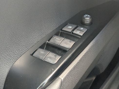 Used 2026 Toyota Camry SE w/ Convenience Package image 33