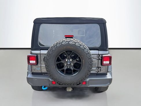Used 2024 Jeep Wrangler Unlimited AWD/4WD image 7