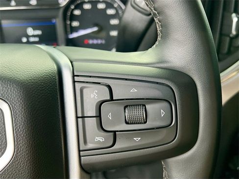Used 2023 GMC Sierra 2500 SLE w/ SLE Value Package; image 32