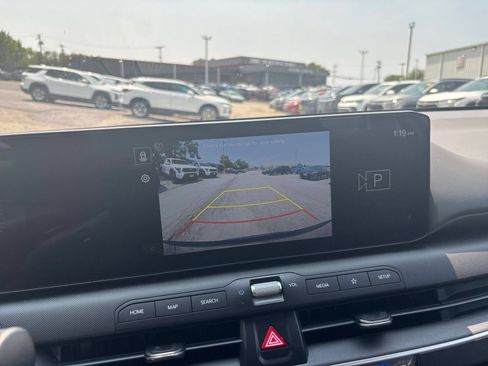 Used 2025 Kia K4 FWD image 20