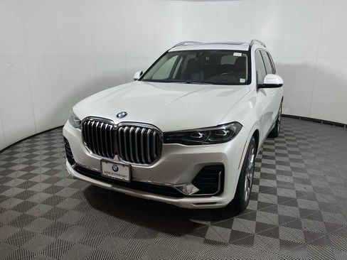 Used 2021 BMW X7 xDrive40i image 3