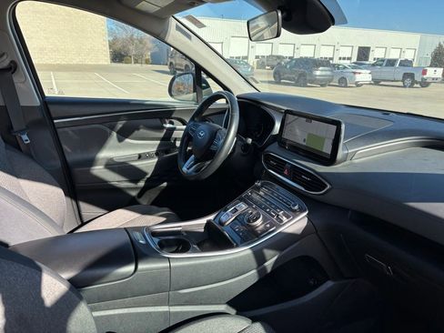 Used 2023 Hyundai Santa Fe SEL image 18