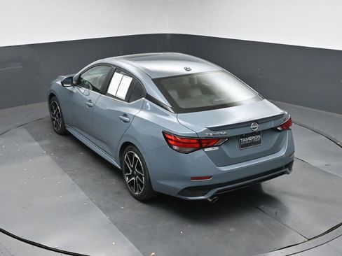 Used 2024 Nissan Sentra SR w/ SR Premium Package image 36