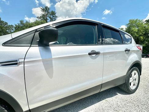 Used 2016 Ford Escape S FWD image 11