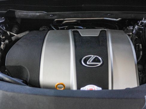 Used 2021 Lexus RX 350L FWD w/ Premium Package image 27
