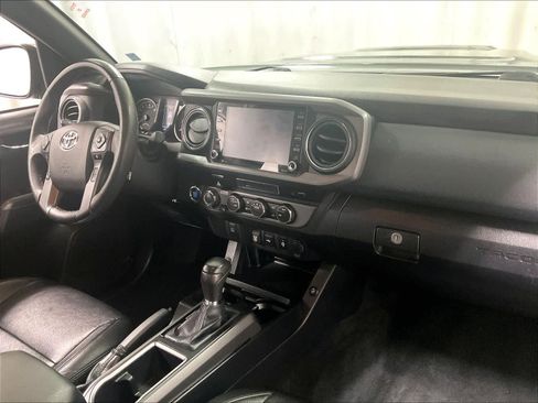 Certified 2023 Toyota Tacoma TRD Sport image 14