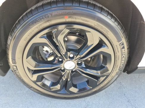 Certified 2025 Honda Accord LX image 6