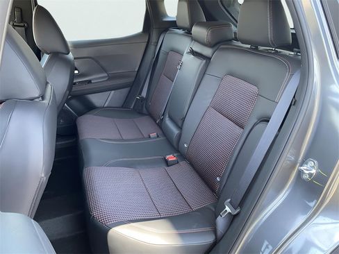 New 2025 Nissan Kicks SR image 34