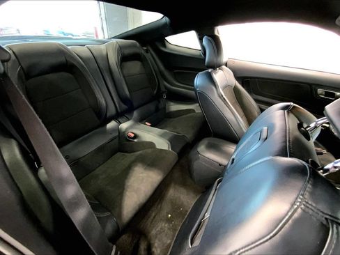 Used 2017 Ford Mustang Shelby GT350 RWD image 25