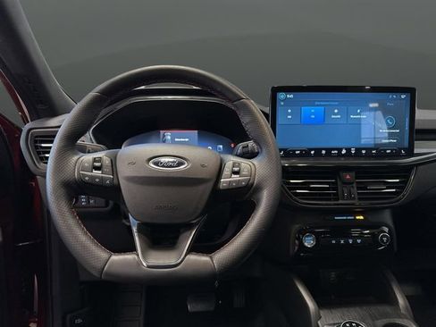 Certified 2025 Ford Escape ST-Line Elite image 5