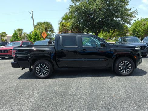 Used 2024 Nissan Frontier SL w/ Technology Package RWD image 5