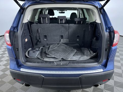 Used 2020 Subaru Ascent Premium w/ Convenience Package AWD/4WD image 25