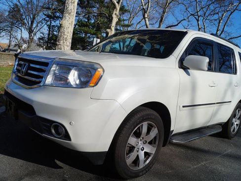Used 2015 Honda Pilot Touring image 3