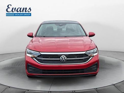 Used 2023 Volkswagen Jetta SE w/ Panoramic Sunroof Package FWD image 10