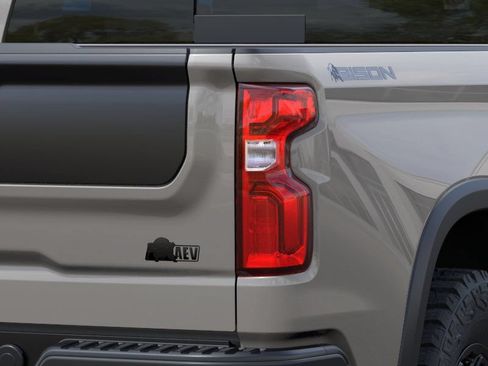 New 2026 Chevrolet Silverado 1500 ZR2 w/ ZR2 Bison Edition AWD/4WD image 11