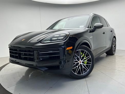 Used 2026 Porsche Cayenne E-Hybrid AWD/4WD image 1