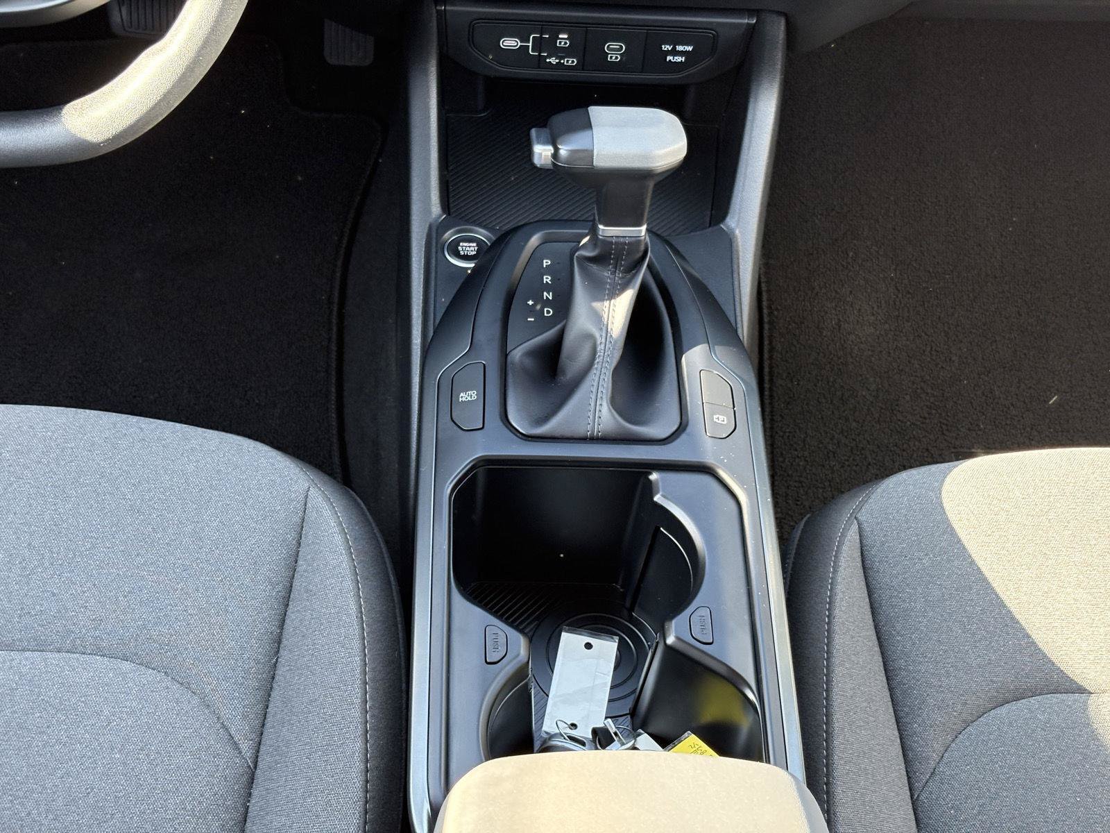 Used 2025 Kia K4 FWD image 29