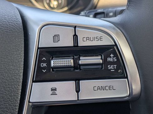 Used 2020 Kia Telluride SX w/ Towing Package AWD/4WD image 37