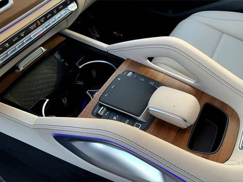 Used 2025 Mercedes-Benz GLE 350 4MATIC image 13