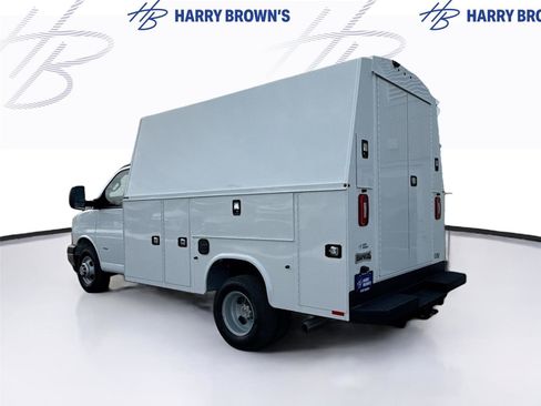 New 2025 Chevrolet Express 3500 w/ Power Convenience Package RWD image 7