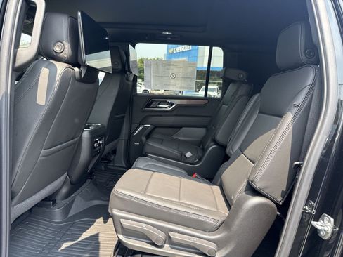 New 2026 GMC Yukon XL Denali w/ Denali Reserve Package AWD/4WD image 20