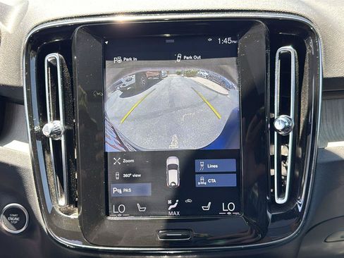 Used 2019 Volvo XC40 T5 Inscription AWD/4WD image 17