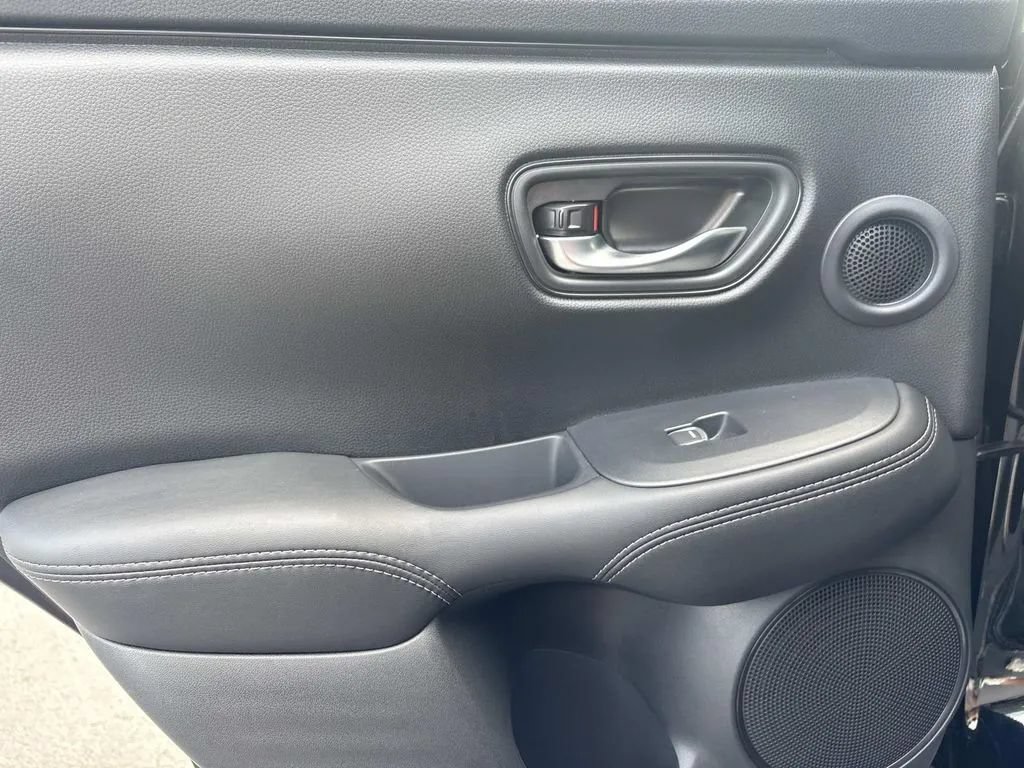 Used 2026 Honda HR-V EX-L image 18