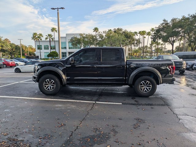 Used 2017 Ford F150 Raptor w/ Equipment Group 802A Luxury AWD/4WD image 2
