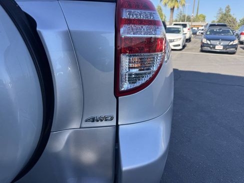 Used 2009 Toyota RAV4 4WD image 22