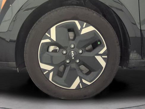 Used 2025 Kia Niro Wind w/ Wind Preserve Package FWD image 20