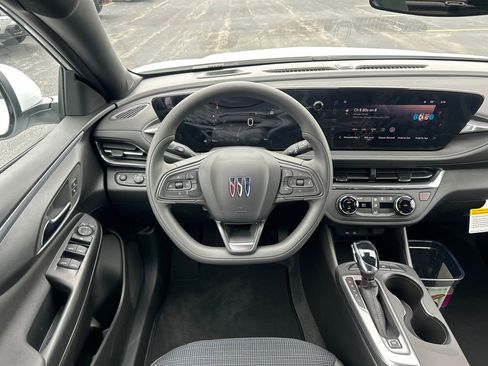 New 2026 Buick Envista Preferred FWD image 28