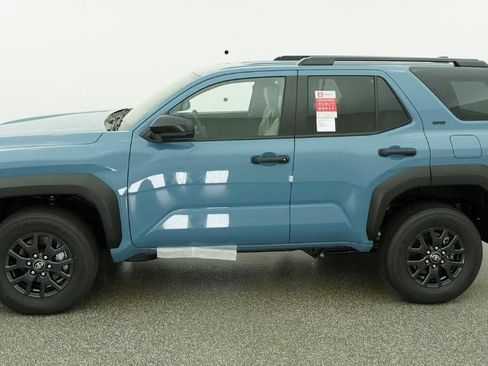 New 2026 Toyota 4Runner SR5 RWD image 3
