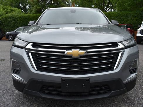 Used 2023 Chevrolet Traverse LT w/ LPO, Cargo Package AWD/4WD image 5