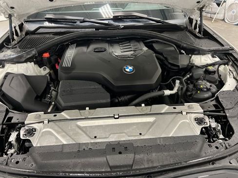 Used 2020 BMW 330i xDrive Sedan w/ Driving Assistance Package image 17