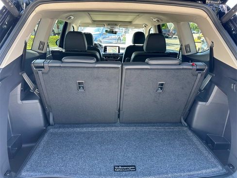 New 2025 Volkswagen Atlas SEL image 23